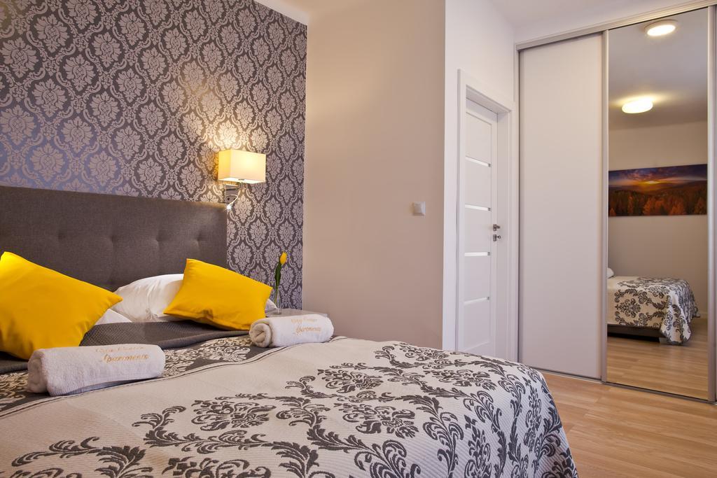 Apartament City Center Platinum Krynica Zdroj Ngoại thất bức ảnh